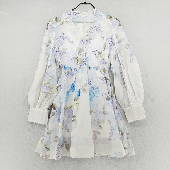 Chic Floral Long Sleeve Dress in White and Blue - Picture 1 of 10